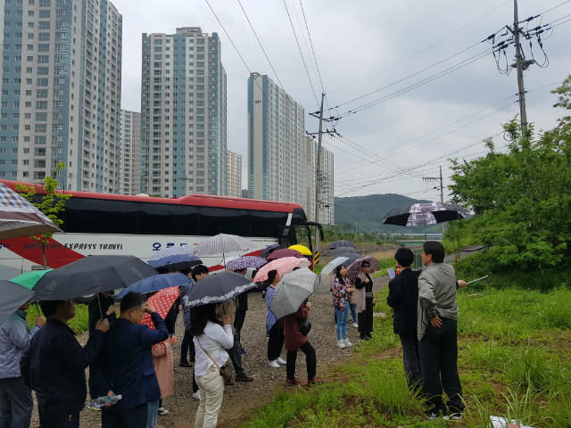 13. 진해 웅천왜성 설명청취.jpg